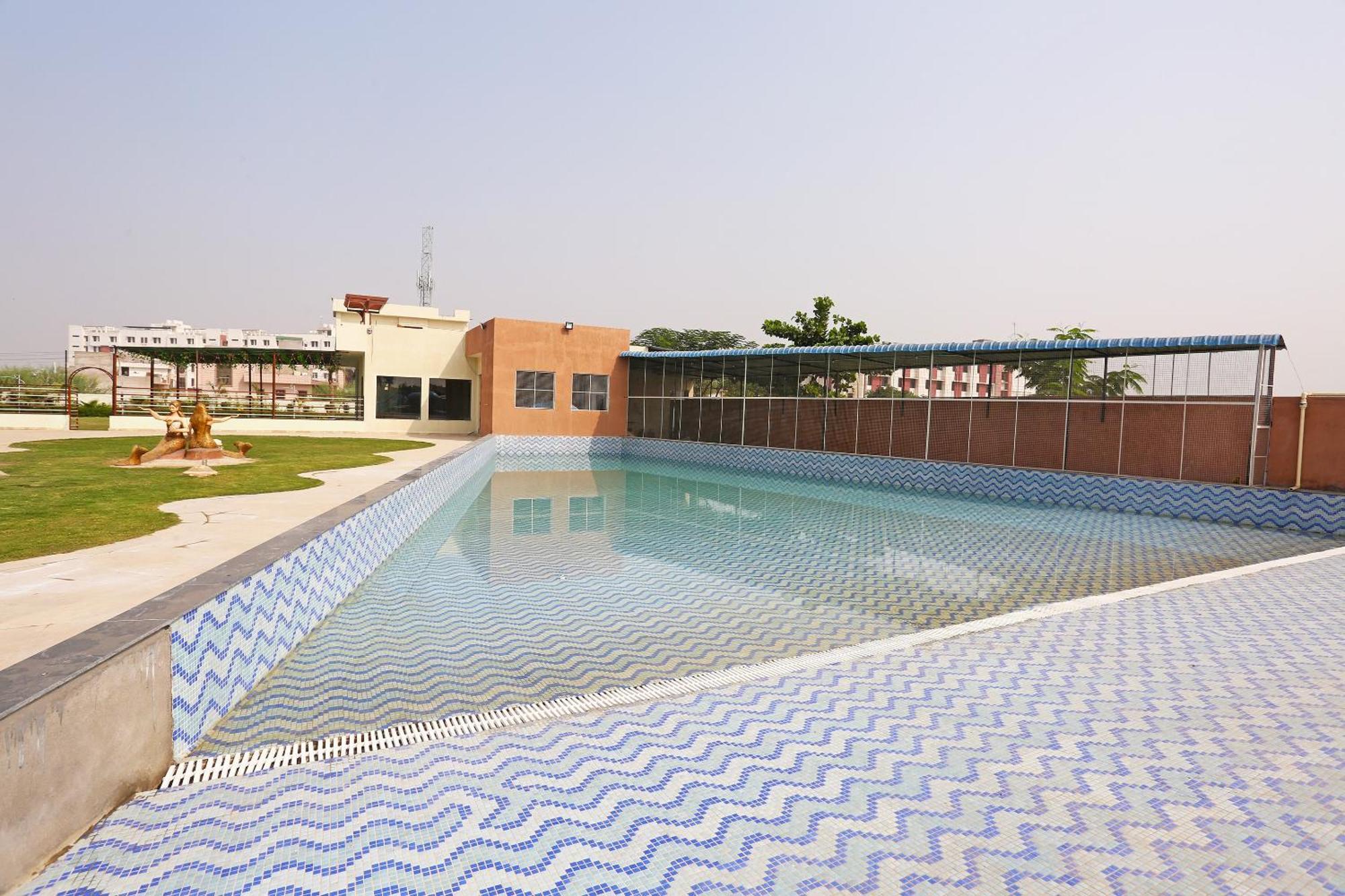 Hotel O Radhika Resort Кота Экстерьер фото
